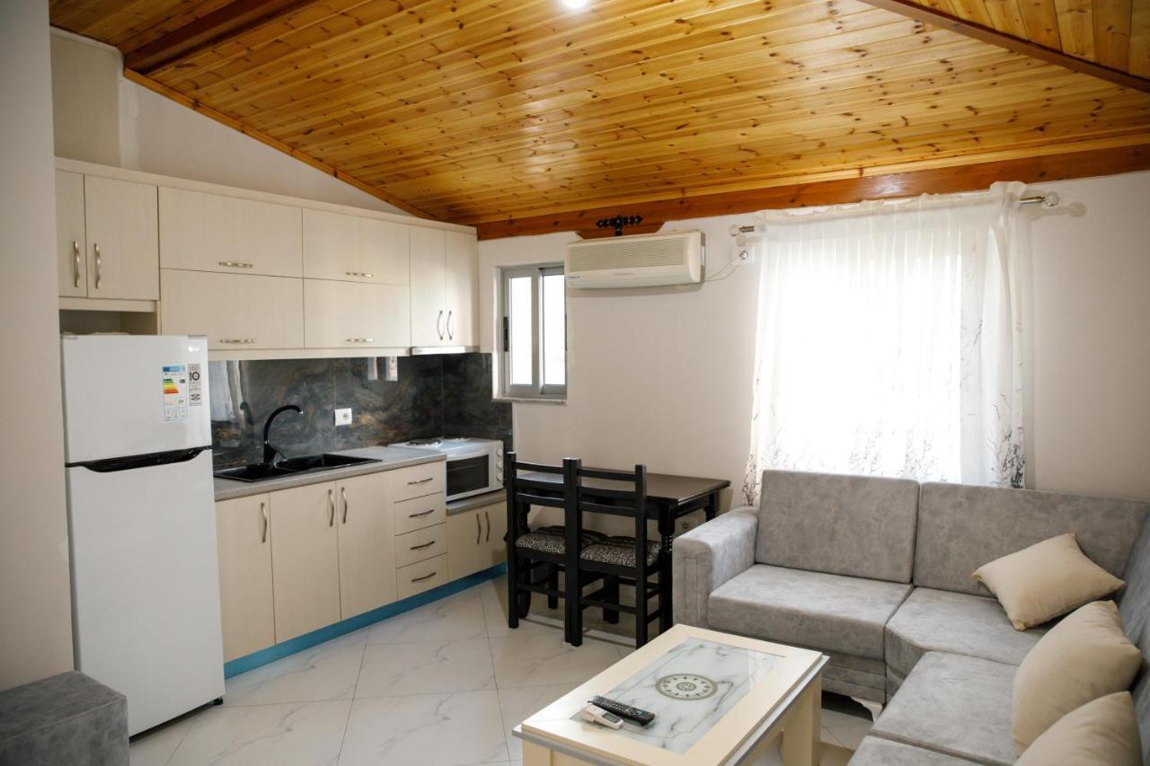 Logli Apartments Gjirokastër Exteriér fotografie