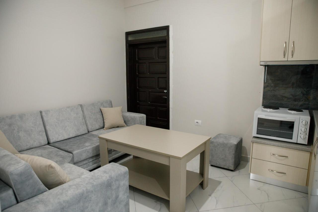 Logli Apartments Gjirokastër Exteriér fotografie
